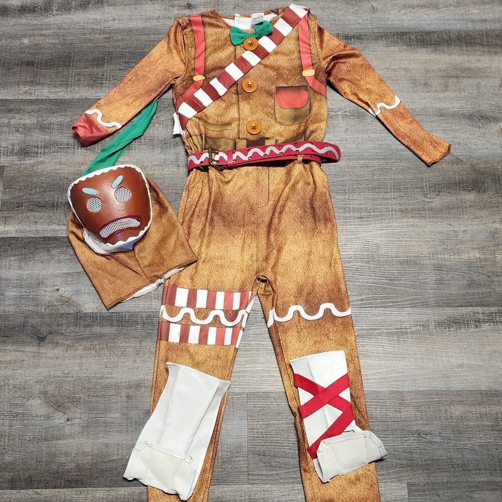 Fortnite costume size YOUTH LARGE, GINGY